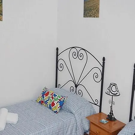 Casa Anica. CENTER OF NERJA Сasa de vacaciones Nerja